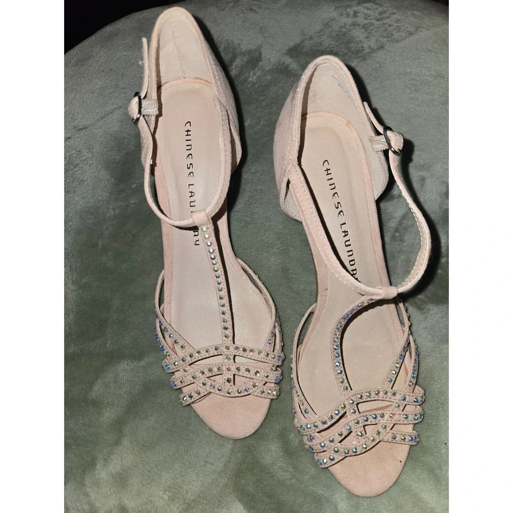 Chinese Laundry Kristin Nude Faux Suede Rhinestone T-Strap Dress Heels Mens 7M